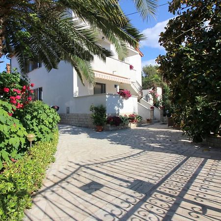 Apartments Sabina Poreč Eksteriør bilde