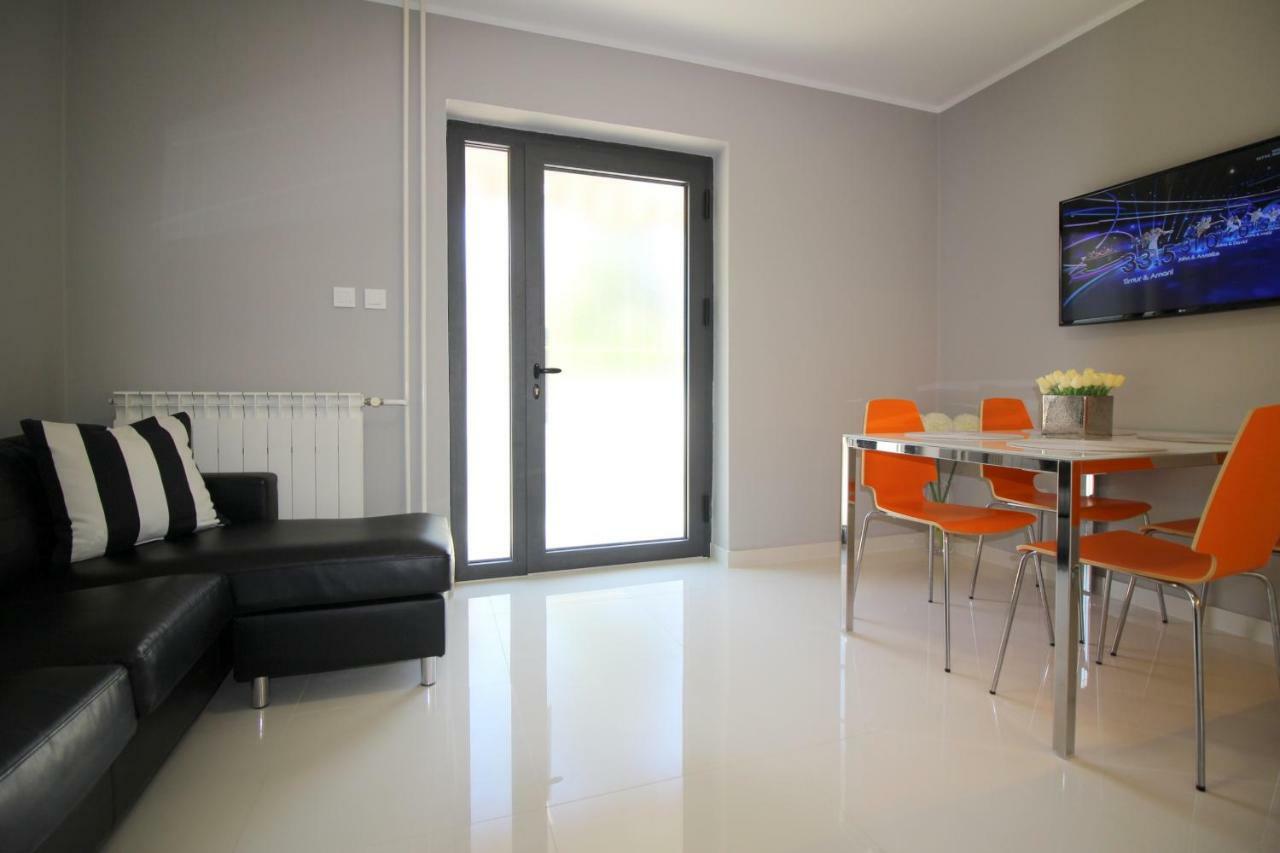 Apartments Sabina Poreč Eksteriør bilde