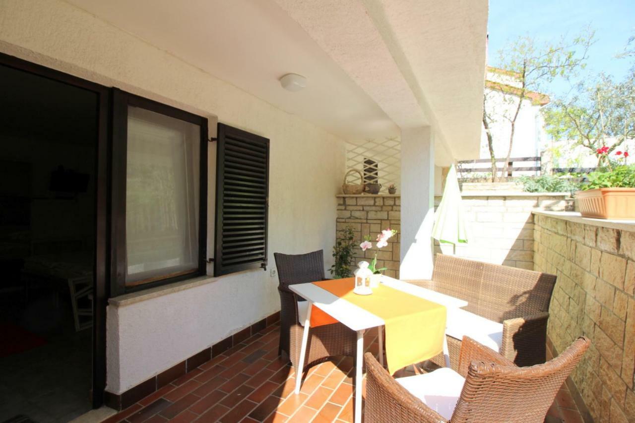Apartments Sabina Poreč Eksteriør bilde